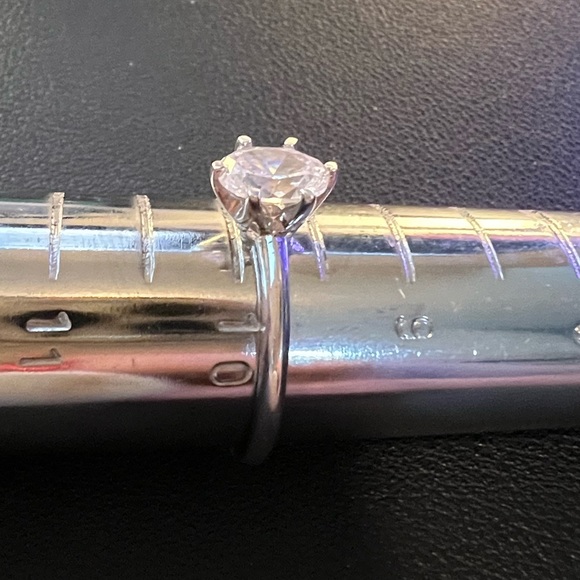 925 Sterling Silver Solitaire Ring with Oval Cubic Zirconia - Size 10 - Picture 5 of 6